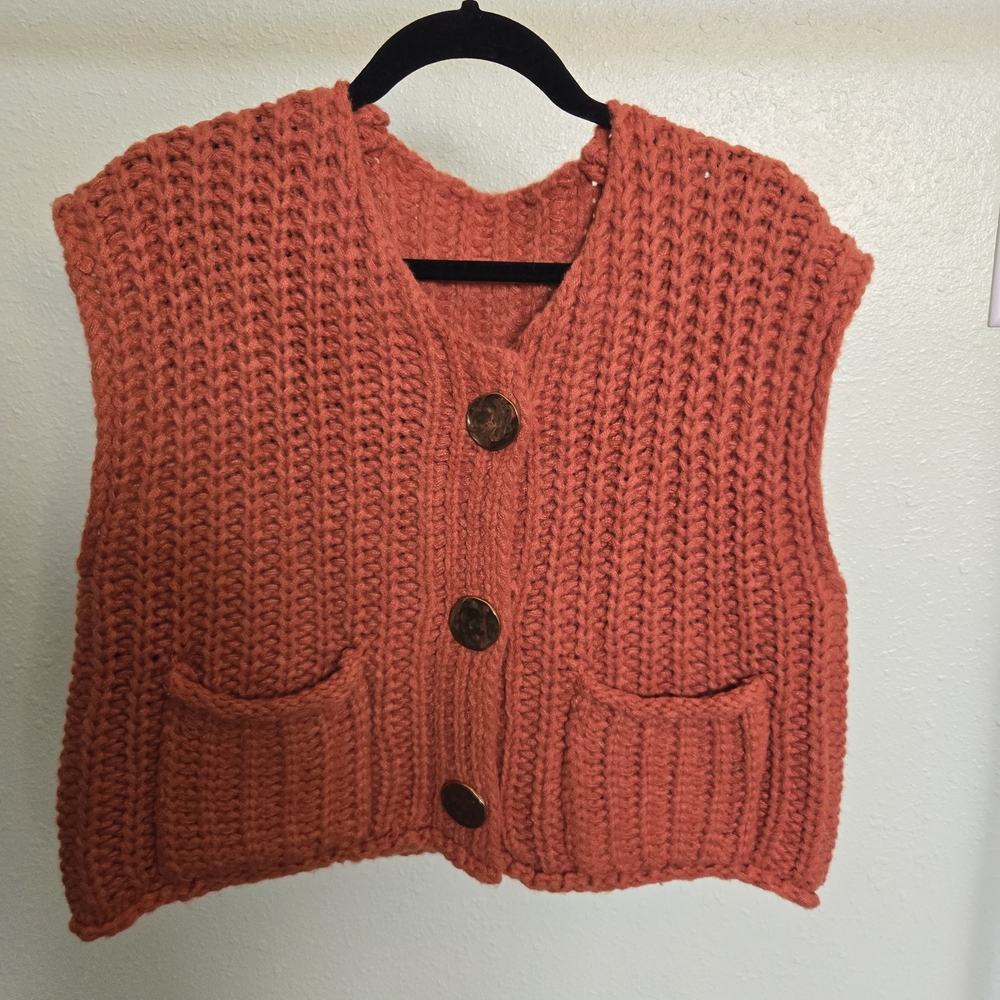 Chic Coral Knit Button-Up Cardigan - Picture 3 of 4